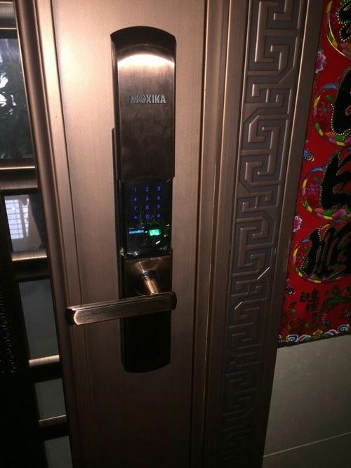 开元体育·(中国)官方网站安全门电子密码锁怎么改密码？(图1)